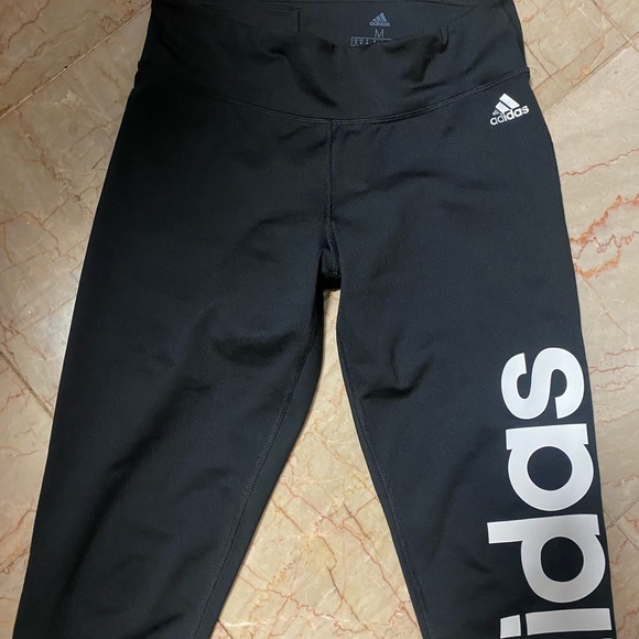 Adidas 3/4 length size M - Picture 3 of 7